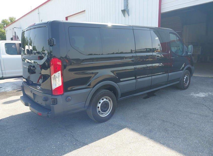 Ford Transit-350