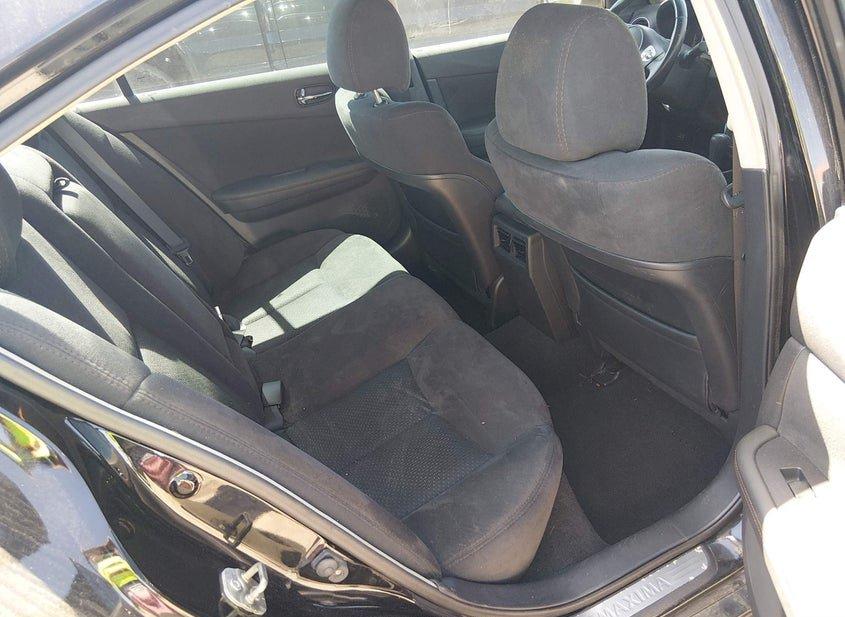 Nissan Maxima