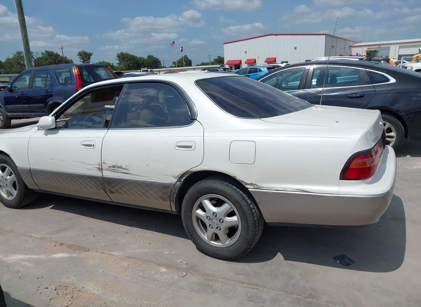 Lexus Es