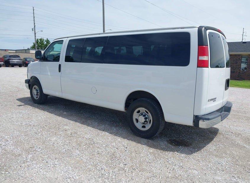Chevrolet Express 3500