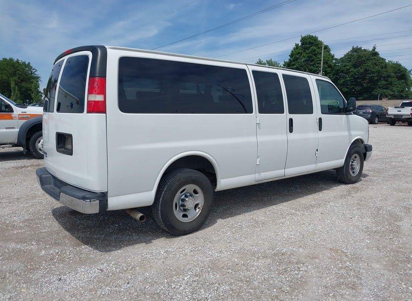 Chevrolet Express 3500