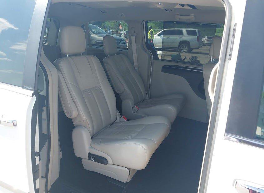 Chrysler Town   Country