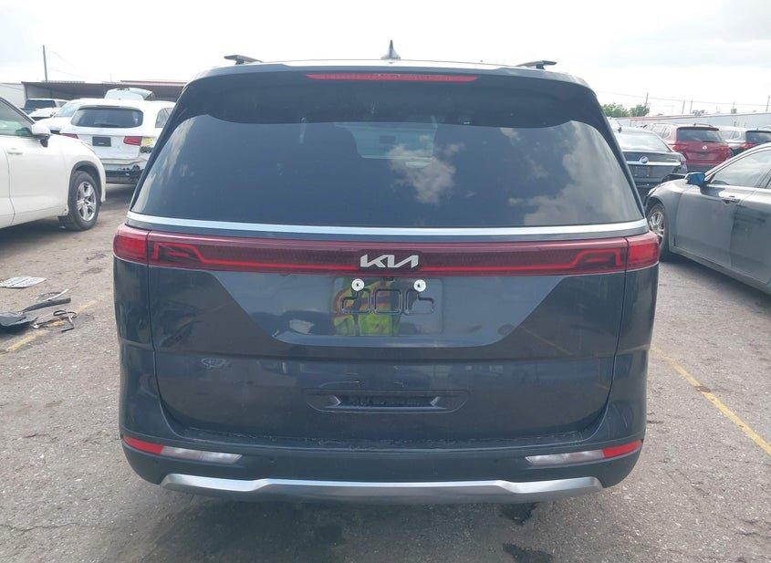 Kia Carnival Mpv