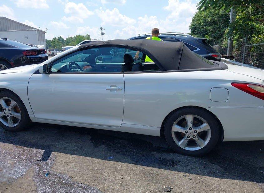 Toyota Camry Solara
