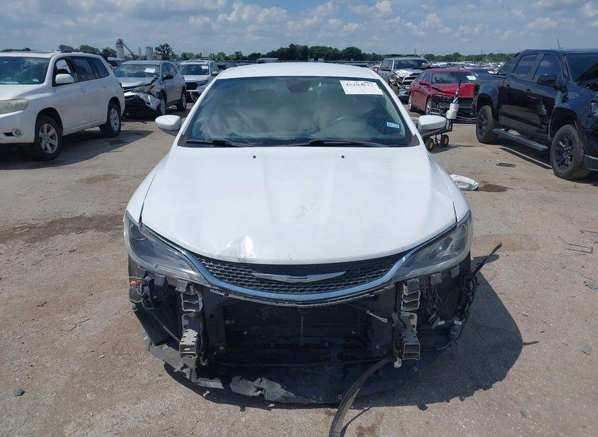 Chrysler 200