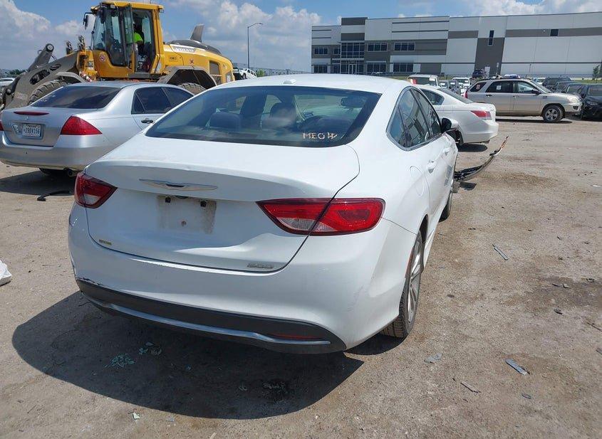 Chrysler 200