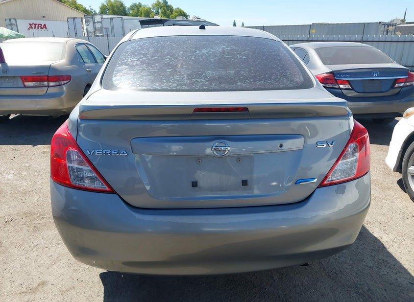 Nissan Versa