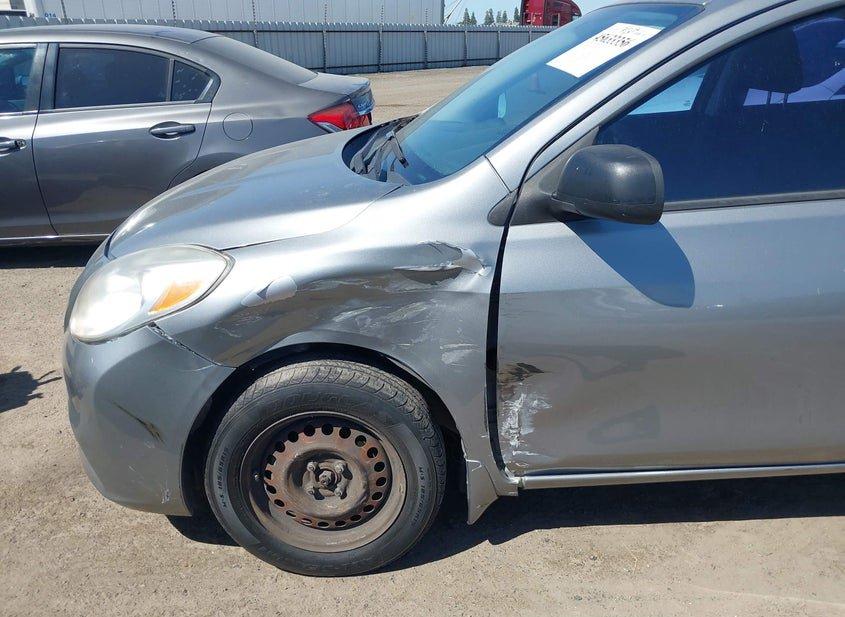 Nissan Versa