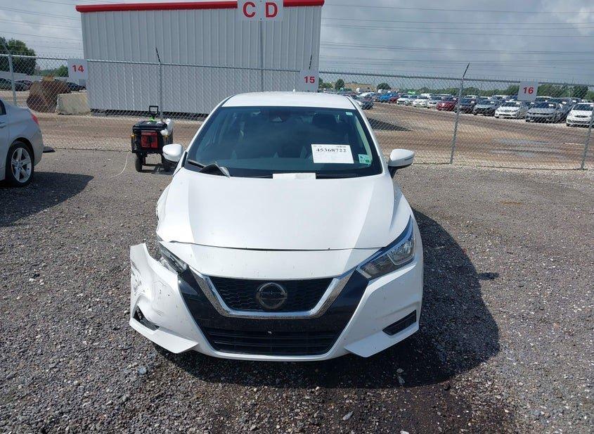 Nissan Versa