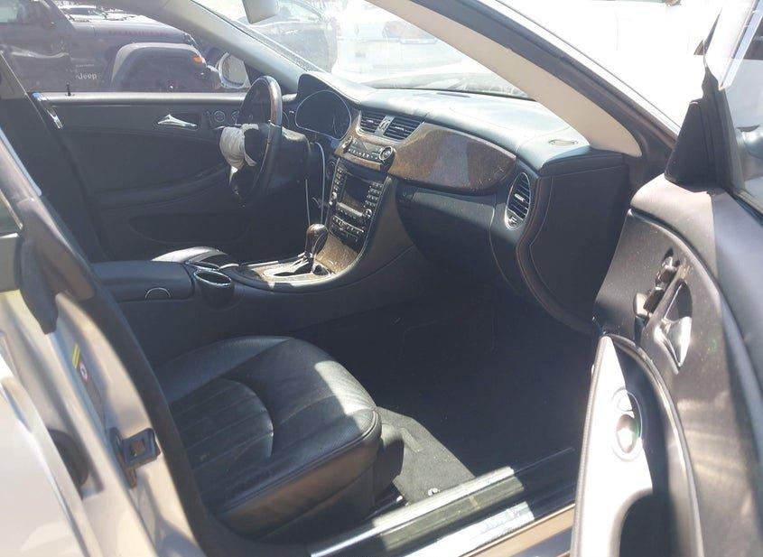 Mercedes-Benz Cls 550