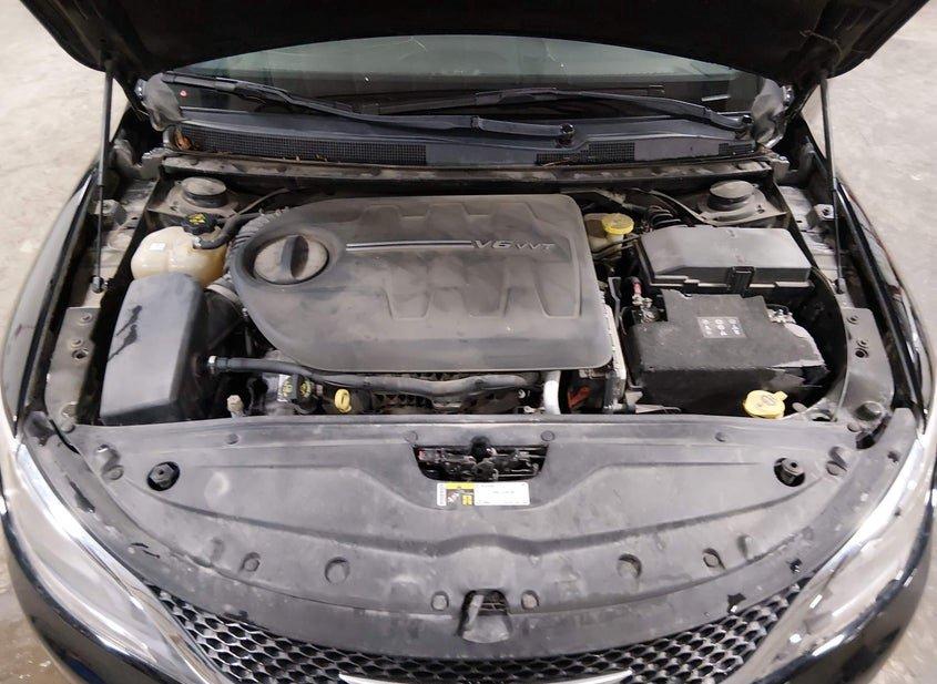 Chrysler 200