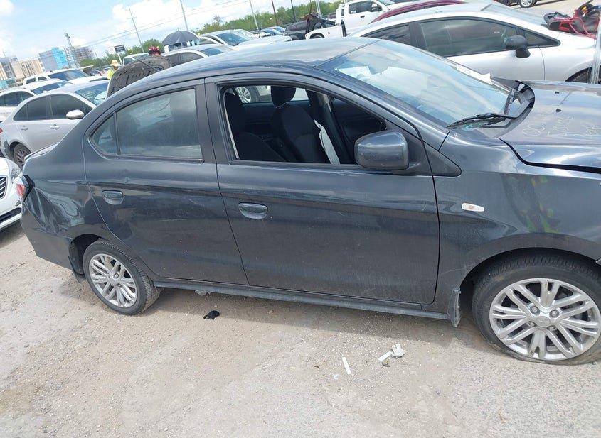 Mitsubishi Mirage G4