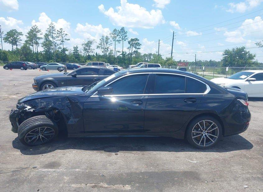 BMW 330I