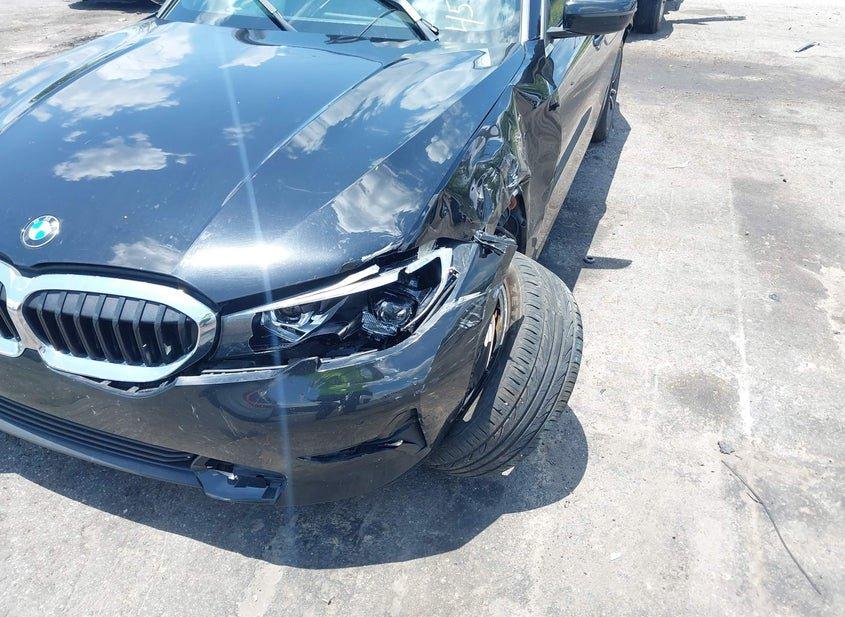 BMW 330I