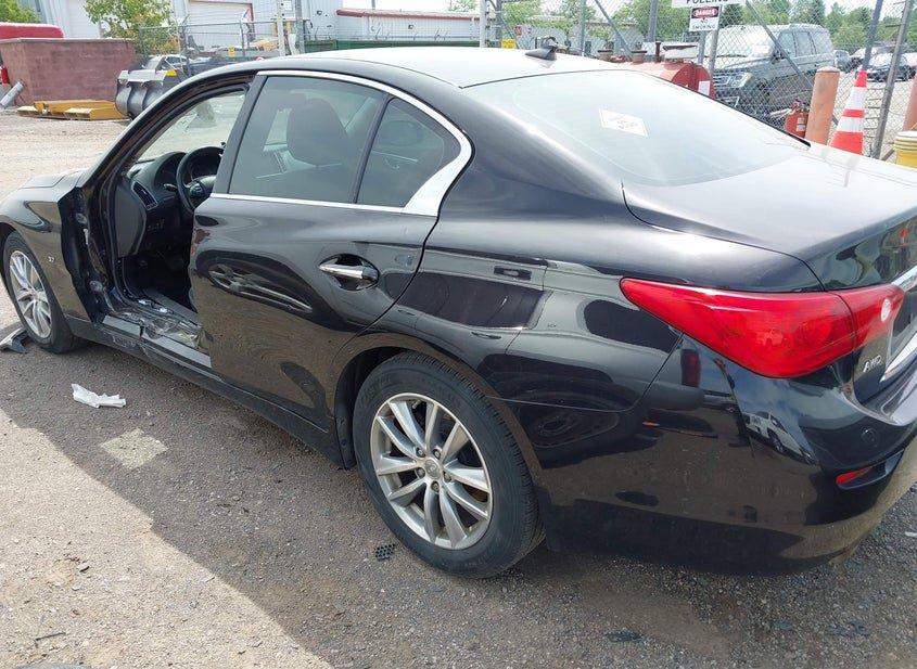 Infiniti Q50