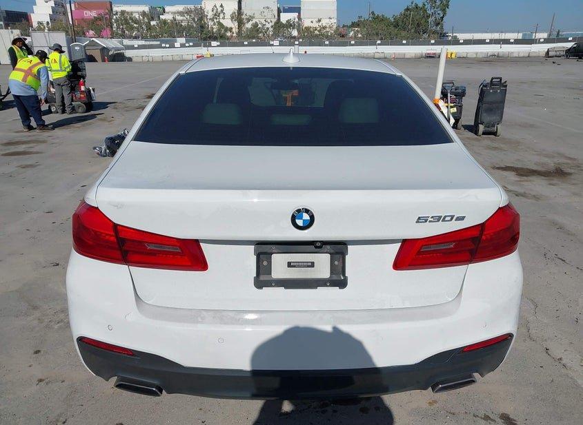 BMW 530E