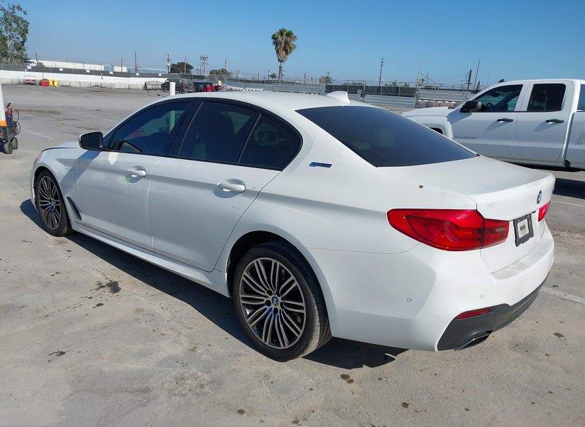 BMW 530E