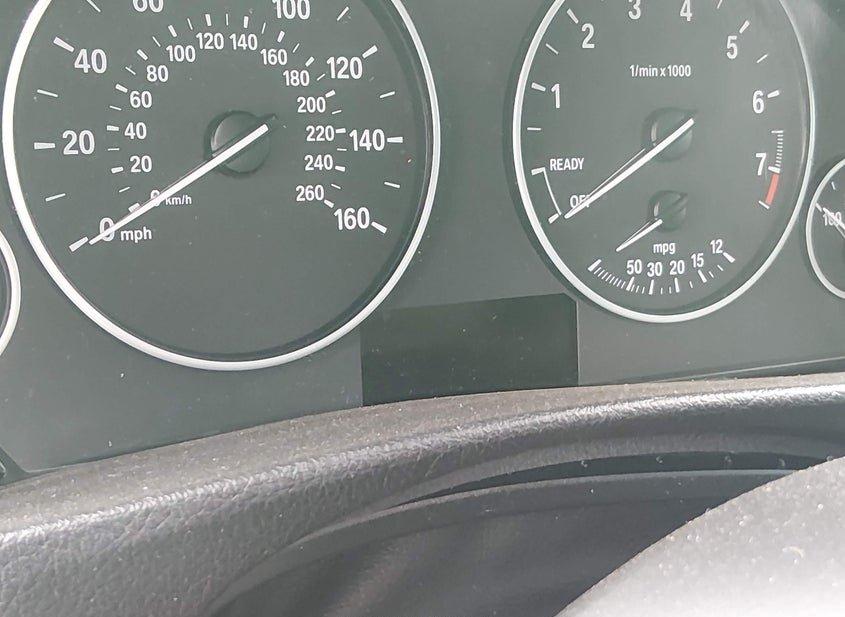BMW 320I