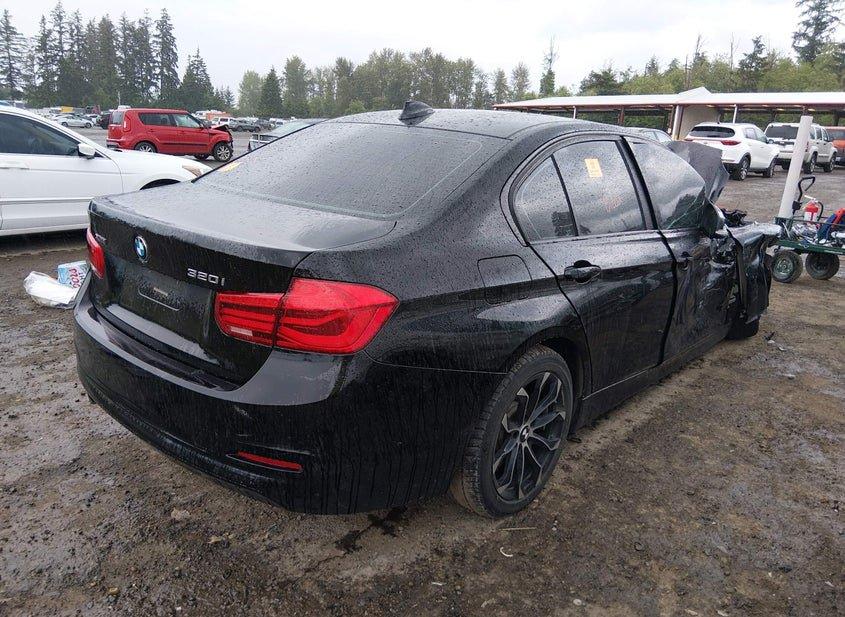 BMW 320I