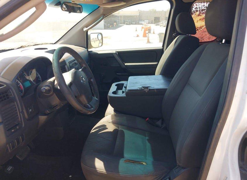 Nissan Titan