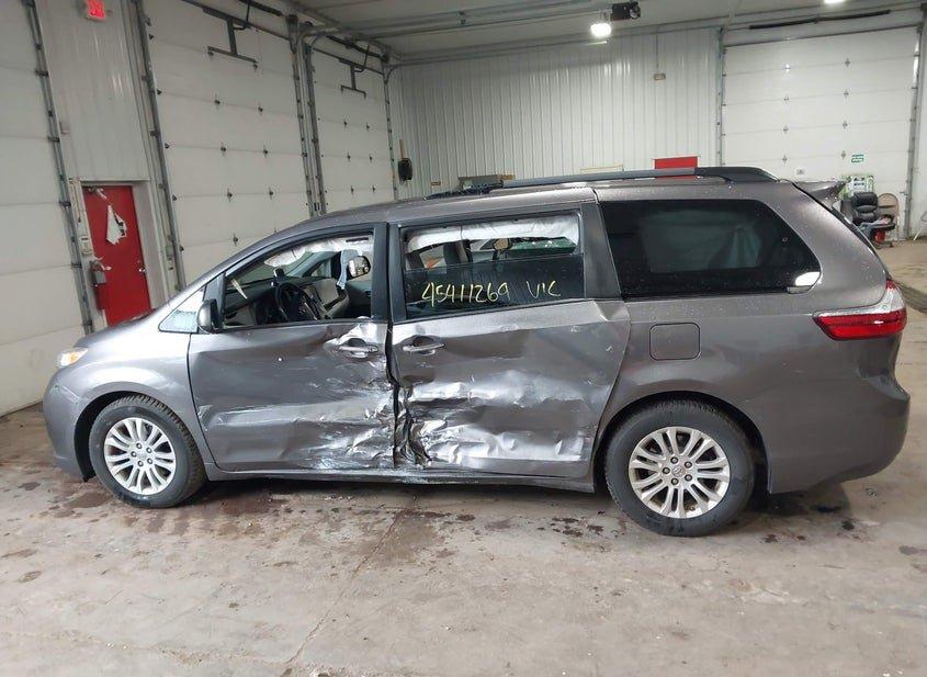 Toyota Sienna