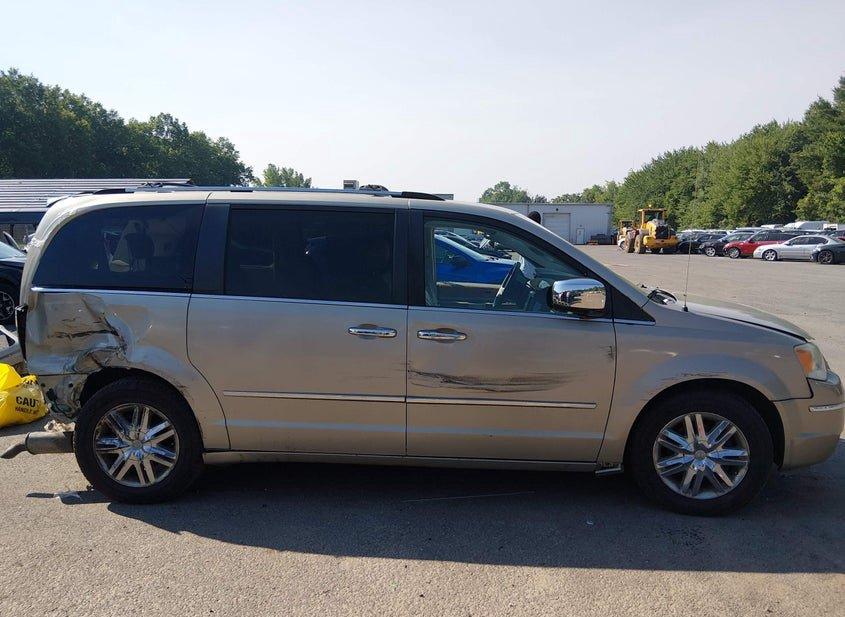 Chrysler Town   Country