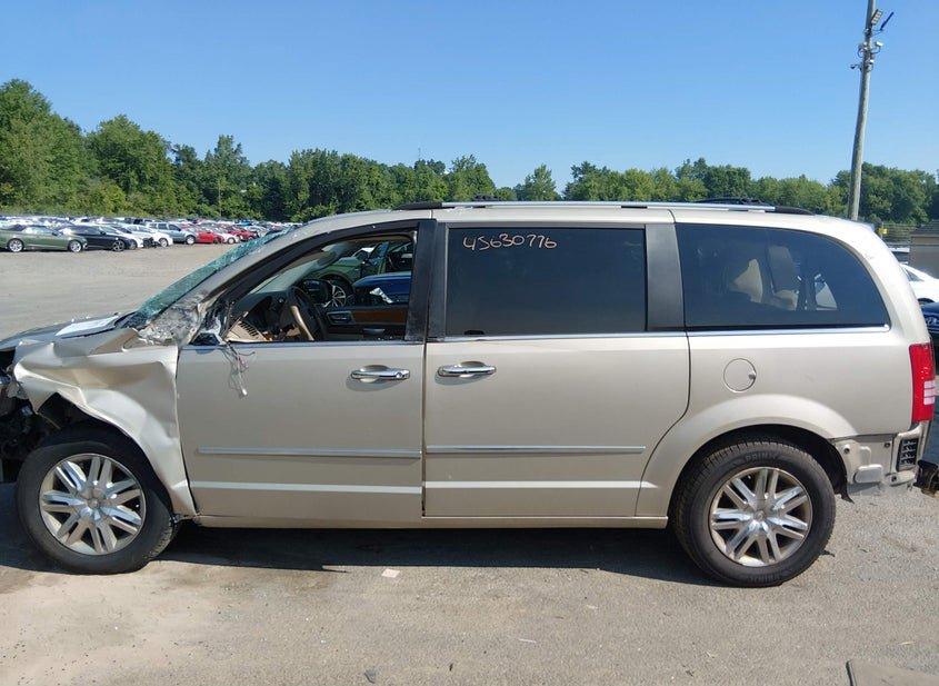 Chrysler Town   Country