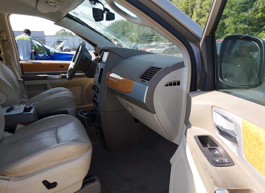 Chrysler Town   Country
