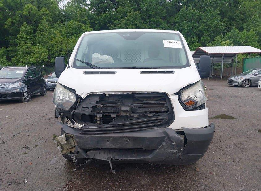 Ford Transit-250