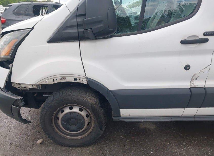Ford Transit-250