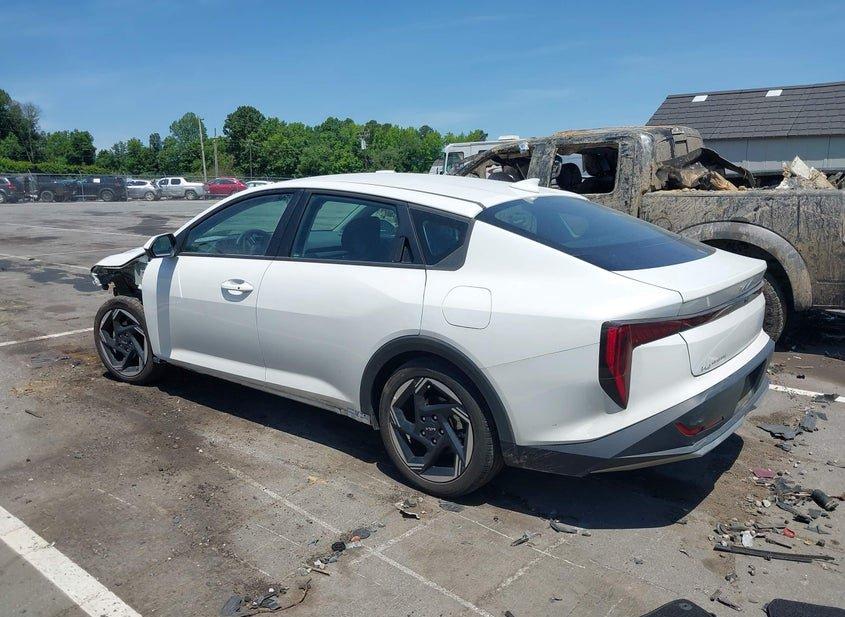 Kia K4