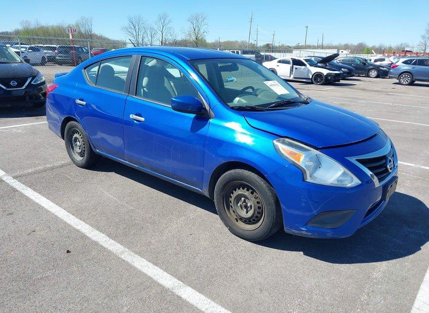 Nissan Versa