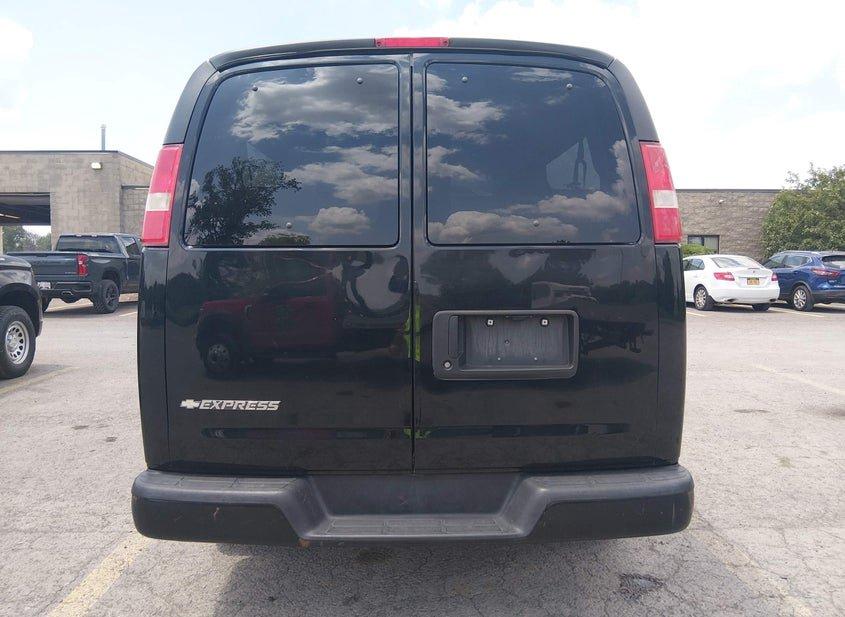 Chevrolet Express 3500
