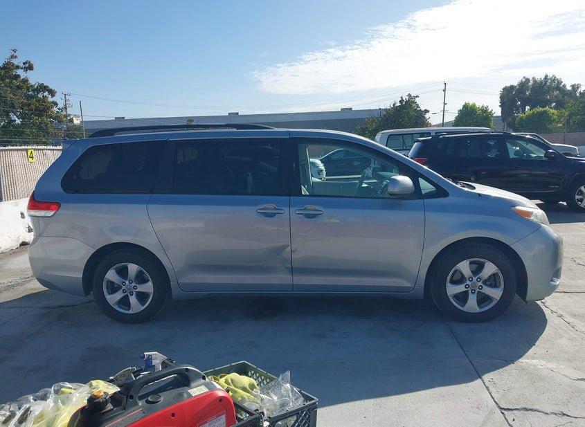 Toyota Sienna