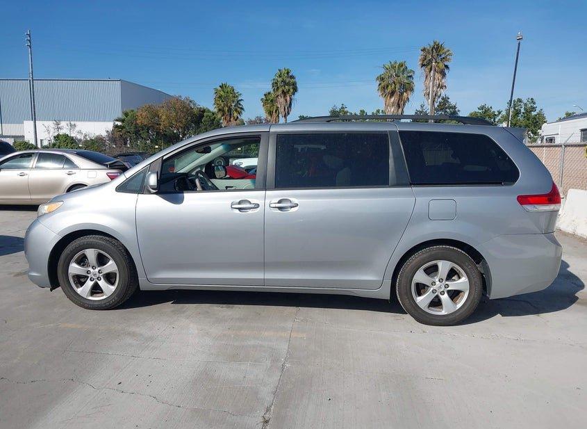Toyota Sienna