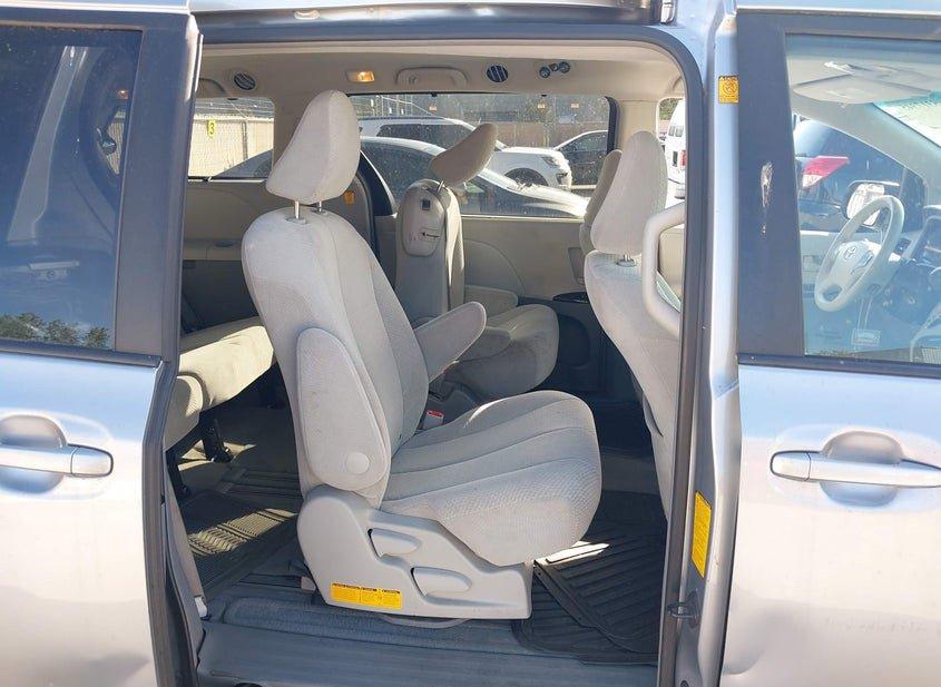 Toyota Sienna