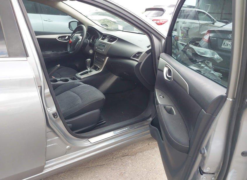 Nissan Sentra