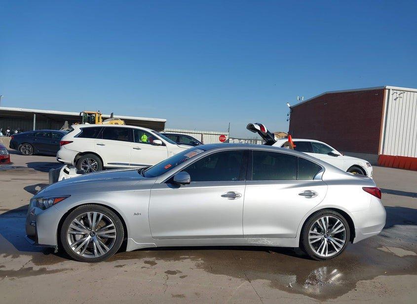 Infiniti Q50