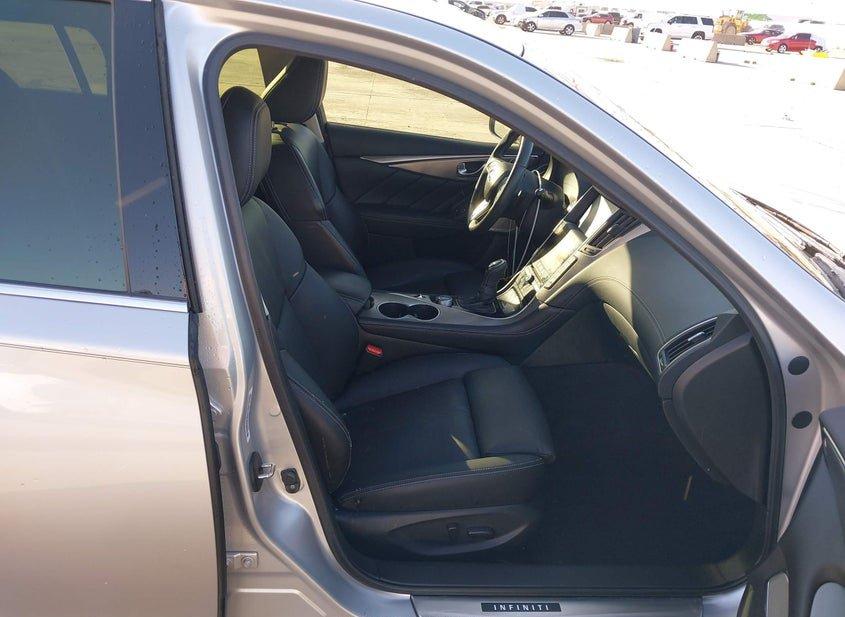 Infiniti Q50