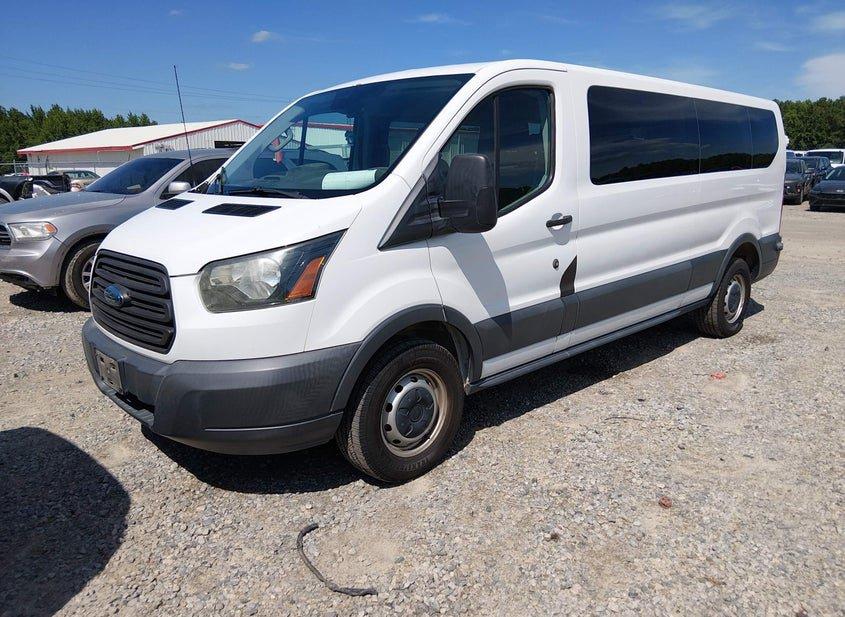 Ford Transit-350