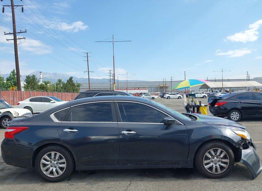 Nissan Altima