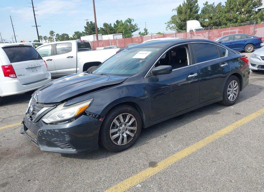 Nissan Altima