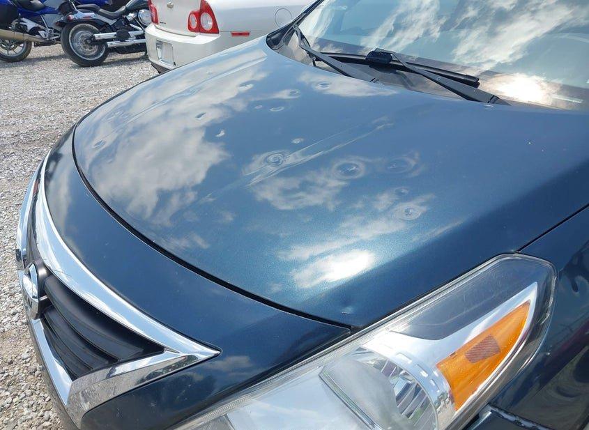 Nissan Versa