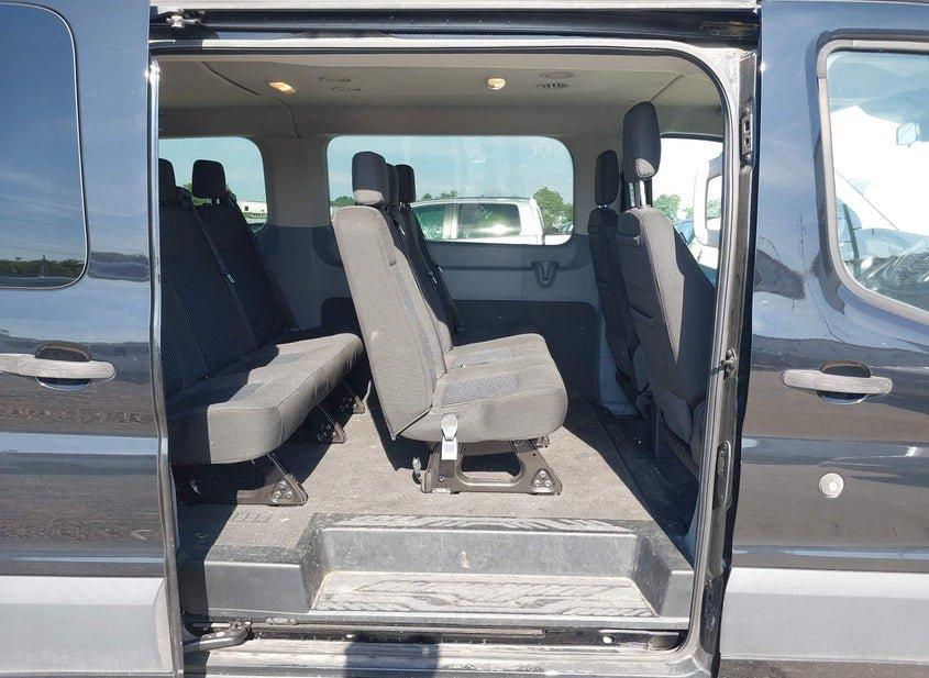 Ford Transit-150
