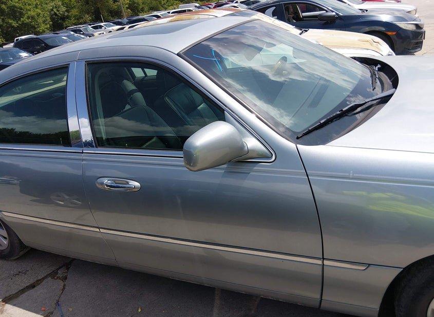 Lincoln Town Car