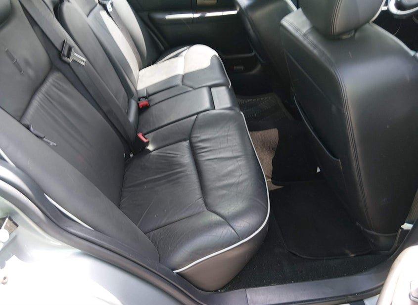 Lincoln Town Car