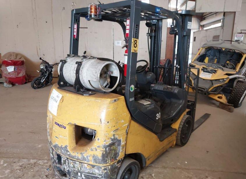 Komatsu *Rb- Fg30Sht-16