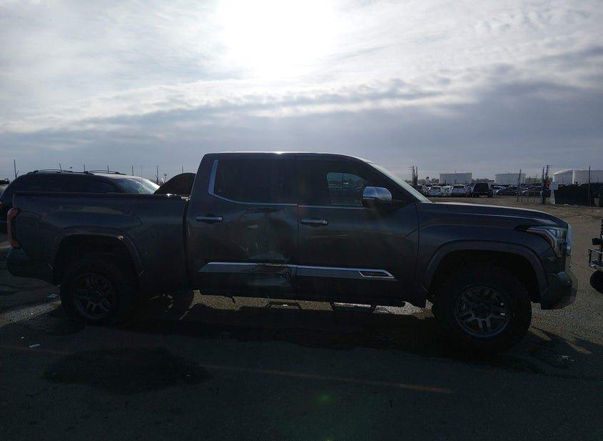 Toyota Tundra