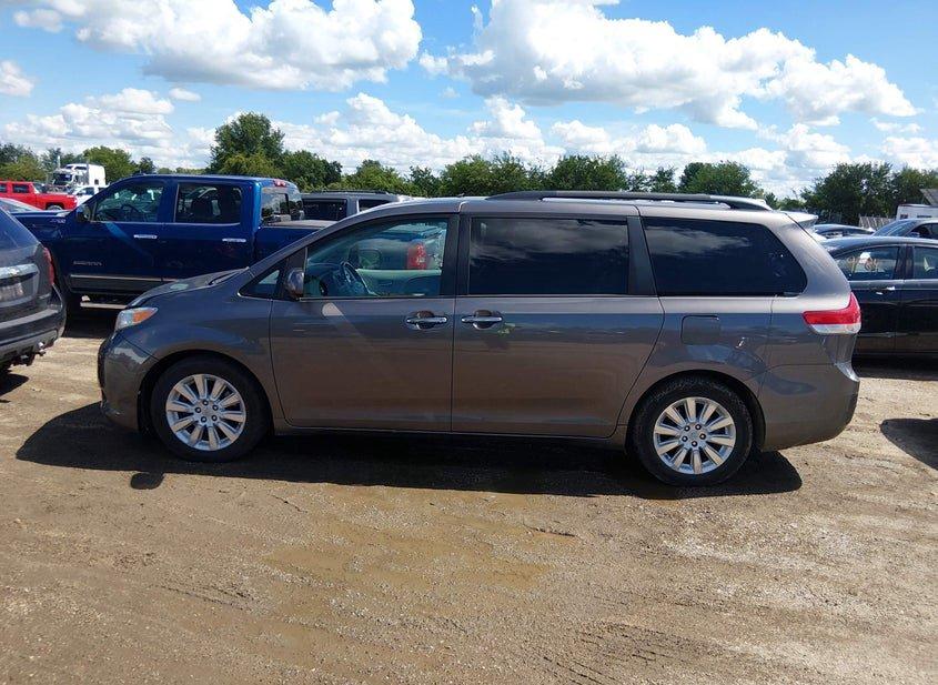Toyota Sienna