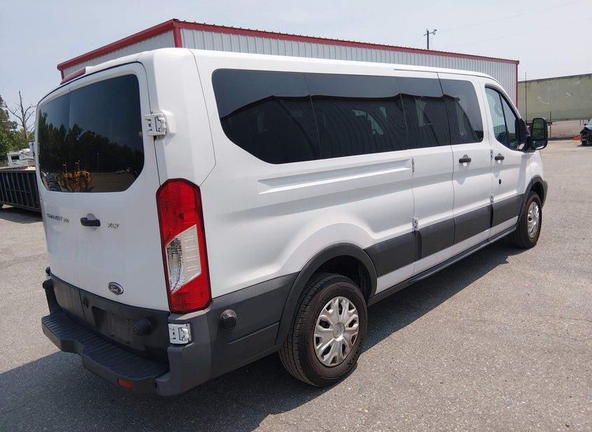 Ford Transit-350